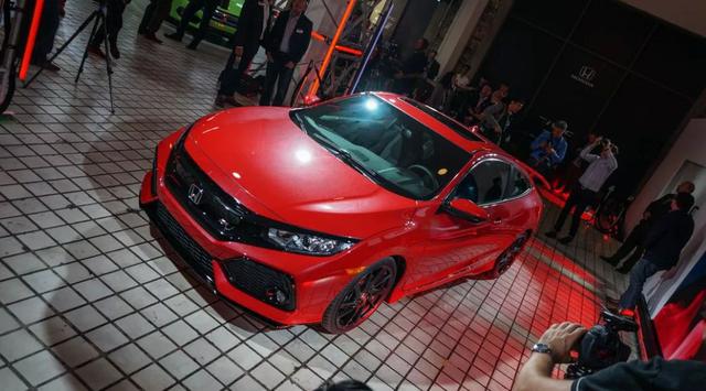 Di Indonesia Honda Civic Type R Dijual Terbatas